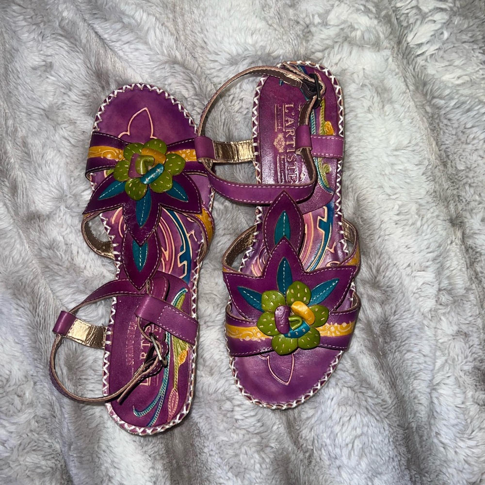 L'Artiste by Spring Step Purple Floral Sandals